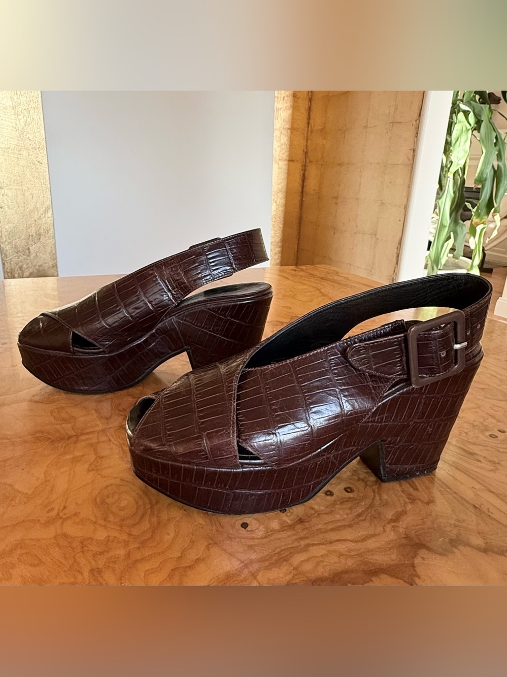 Robert Clergerie Dark Brown Croc-Embossed Slingback Peep Toe Platform Heels